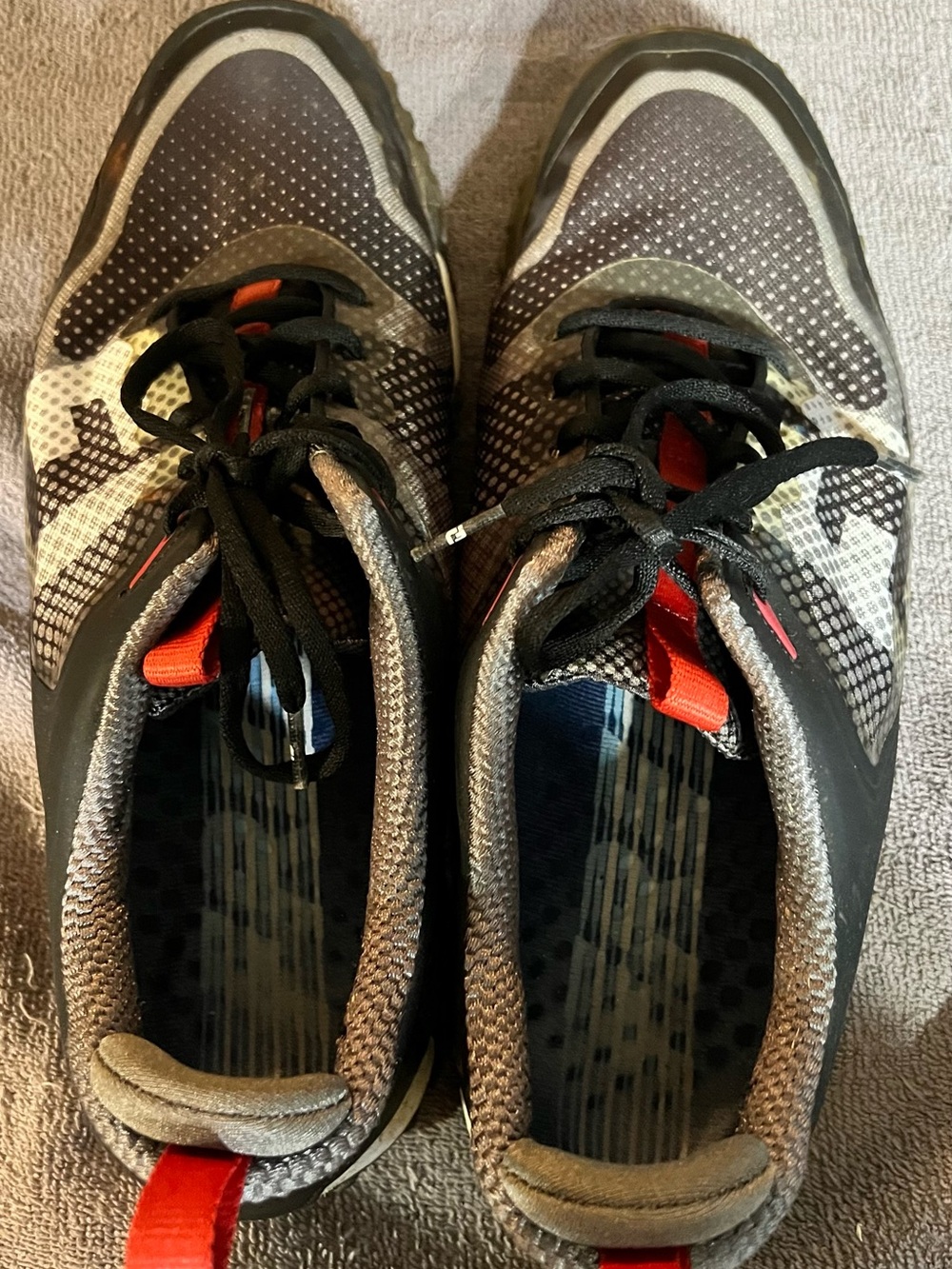 FootJoy Men's Gray & Black Sneakers with Red Accents